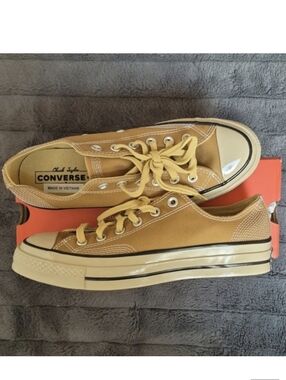 Chuck 70 Embroidered Low Top Converse Sneakers In Trek Tan Size 6.5M/8.5W, New!